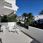 Апартаменты Apto. En Urbanizacion Albatros Con Salida A Playa